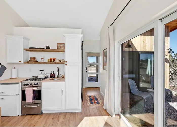 Ferienhaus Eco-luxury Desert Casita With Private Patio & Stargazing Near Grand Canyon, Arizona *